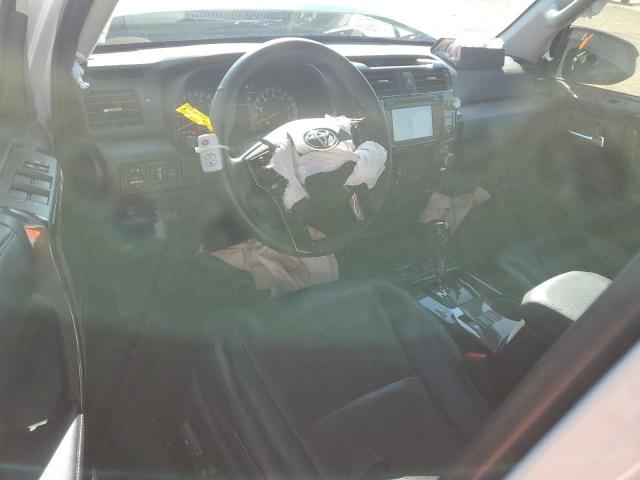 Photo 8 from auction – 2019 TOYOTA 4RUNNER SR with VIN JTEZU5JR7K5192363