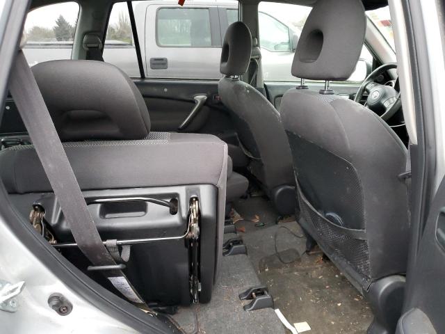 Photo 11 from auction – 2004 TOYOTA RAV4 with VIN JTEGD20VX40046432