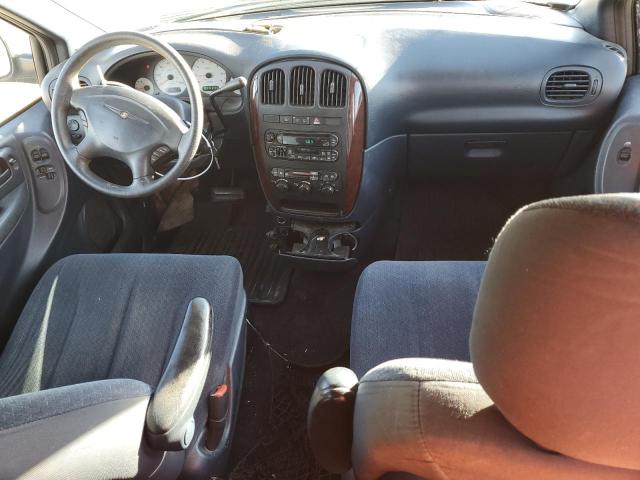 Photo 8 from auction – 2001 CHRYSLER TOWN & COU with VIN 2C4GP44361R350231