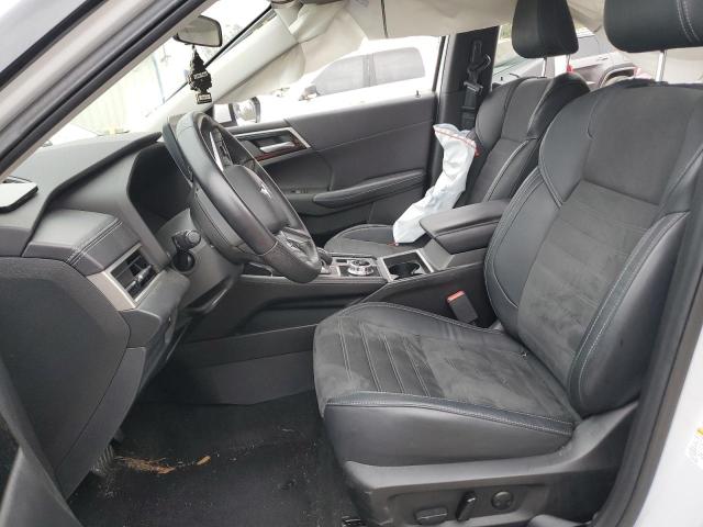 Photo 7 from auction – 2023 MITSUBISHI OUTLANDER with VIN JA4J3UA83PZ017785