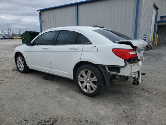 Photo 2 from auction – 2013 CHRYSLER 200 TOURIN with VIN 1C3CCBBB9DN501657