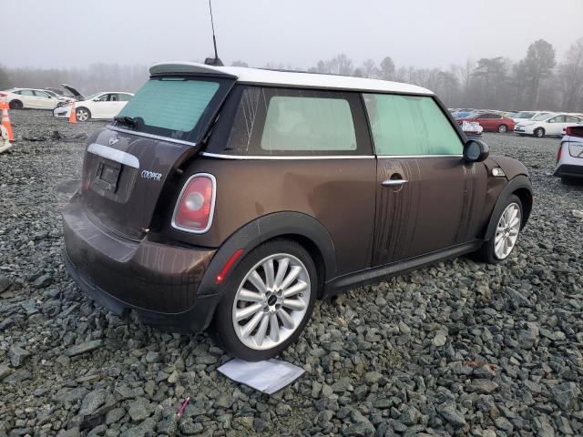 Photo 3 from auction – 2010 MINI COOPER with VIN WMWMF3C5XATU79114
