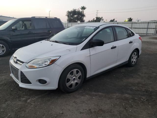 FORD FOCUS S 2014 with VIN 1FADP3E24EL144364 - Photo from auction