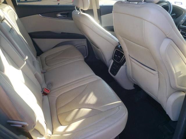 Photo 11 from auction – 2016 LINCOLN MKX RESERV with VIN 2LMTJ6LR7GBL71365