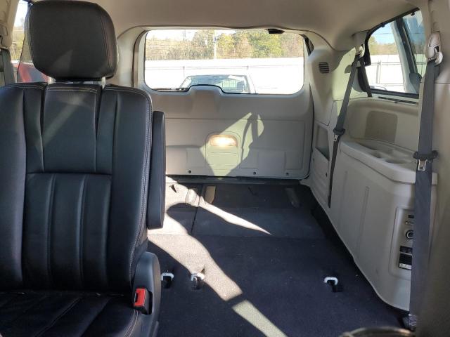 Photo 10 from auction – 2015 CHRYSLER TOWN & COU with VIN 2C4RC1BGXFR707331
