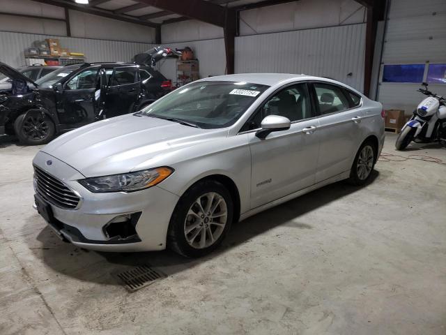 FORD FUSION SE 2019 with VIN 3FA6P0LU1KR225329 - Photo from auction