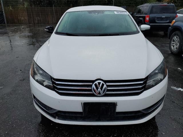 Photo 5 from auction – 2015 VOLKSWAGEN PASSAT S with VIN 1VWAT7A30FC070938