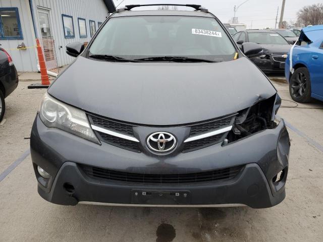 Photo 5 from auction – 2015 TOYOTA RAV4 XLE with VIN JTMRFREV6FD136164