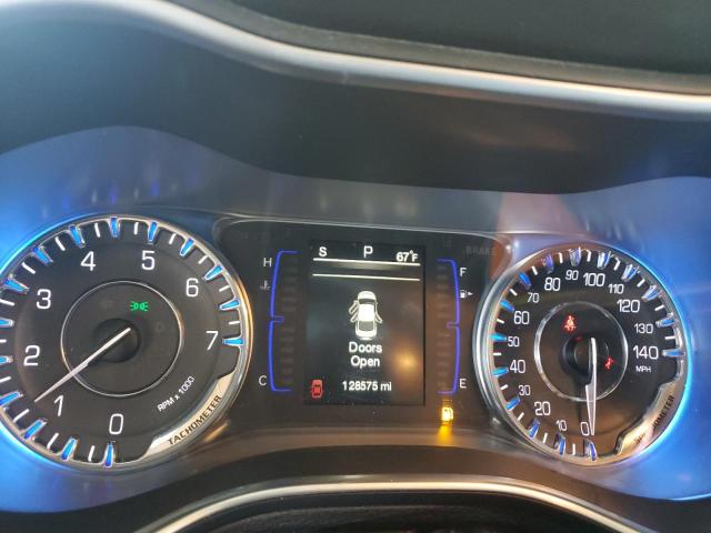 Photo 9 from auction – 2015 CHRYSLER 200 LIMITE with VIN 1C3CCCAB2FN646257