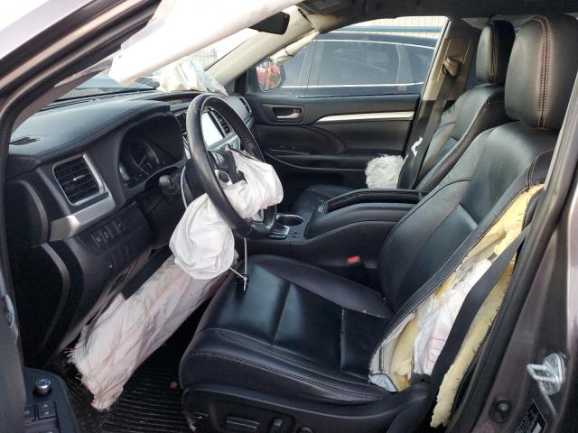 Photo 7 from auction – 2019 TOYOTA HIGHLANDER with VIN 5TDKZRFH6KS551999