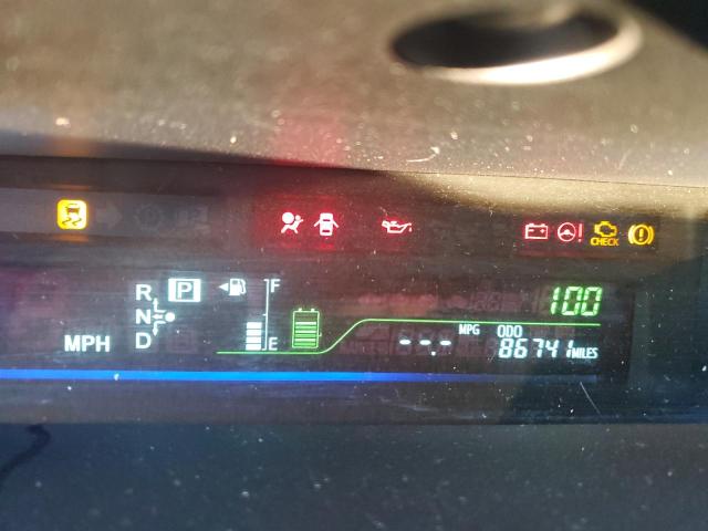 Photo 9 from auction – 2013 TOYOTA PRIUS V with VIN JTDZN3EU3D3221246