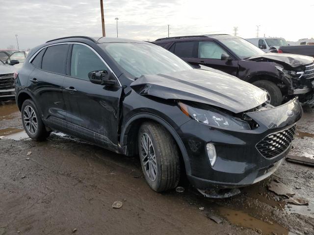 Photo 4 from auction – 2020 FORD ESCAPE SEL with VIN 1FMCU9H64LUA30044