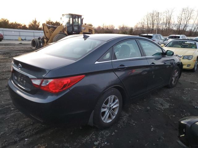 Photo 3 from auction – 2013 HYUNDAI SONATA GLS with VIN 5NPEB4AC4DH644772