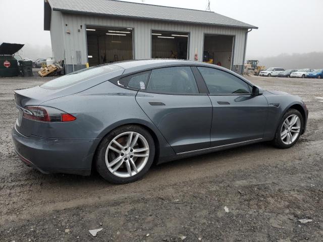 Photo 3 from auction – 2013 TESLA MODEL S with VIN 5YJSA1CG2DFP03806