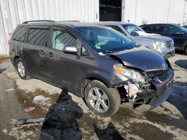 Photo 4 from auction – 2012 TOYOTA SIENNA LE with VIN 5TDKK3DC5CS216792