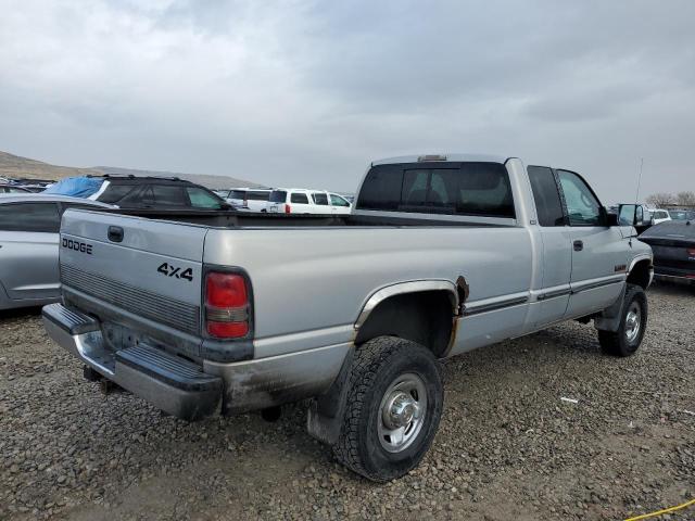 Foto 3 de la subasta – 1999 DODGE RAM 2500 con VIN 1B7KF2360XJ650261