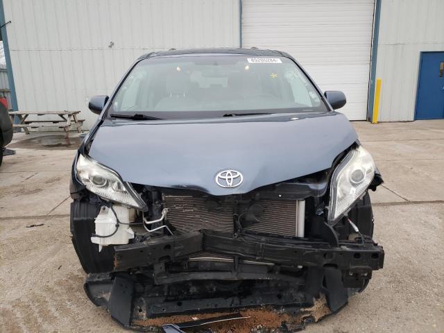 Photo 5 from auction – 2015 TOYOTA SIENNA LE with VIN 5TDKK3DC8FS615183