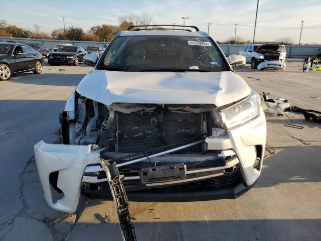 Photo 5 from auction – 2019 TOYOTA HIGHLANDER with VIN 5TDKZRFHXKS334794