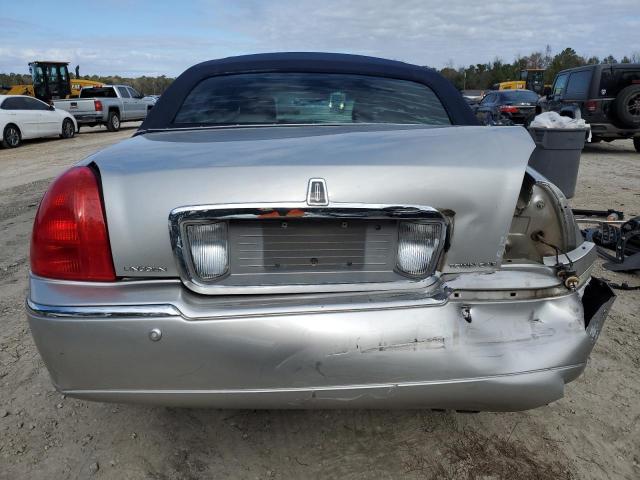 Photo 6 from auction – 2003 LINCOLN TOWN CAR C with VIN 1LNHM83W23Y639990