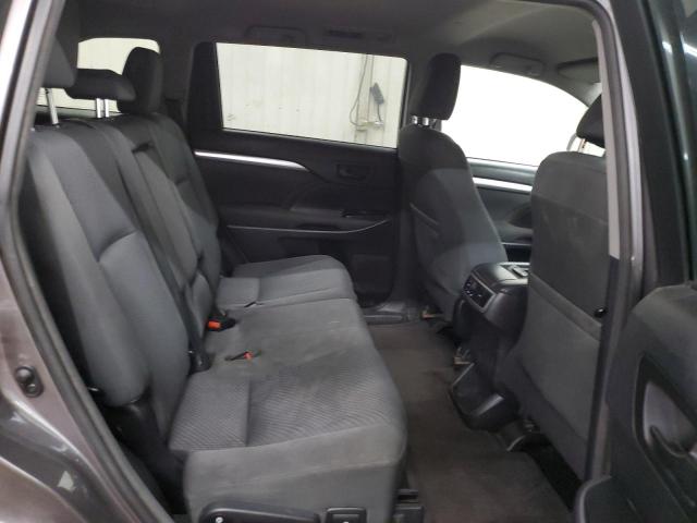 Photo 11 from auction – 2014 TOYOTA HIGHLANDER with VIN 5TDZKRFH8ES014980