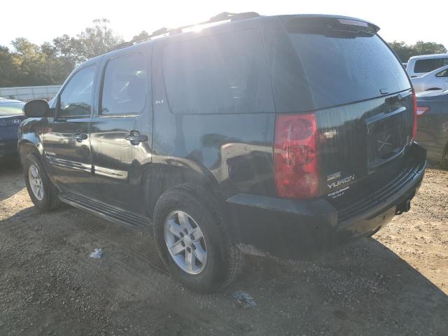Photo 2 from auction – 2007 GMC YUKON with VIN 1GKFC13007J229225