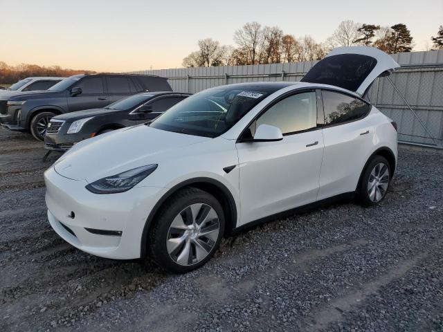 TESLA MODEL Y 2021 with VIN 5YJYGDEE6MF260890 - Photo from auction