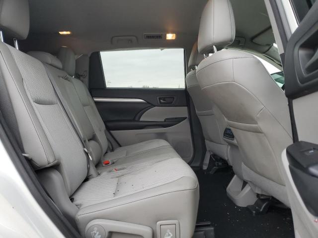 Photo 11 from auction – 2017 TOYOTA HIGHLANDER with VIN 5TDBZRFH4HS364608