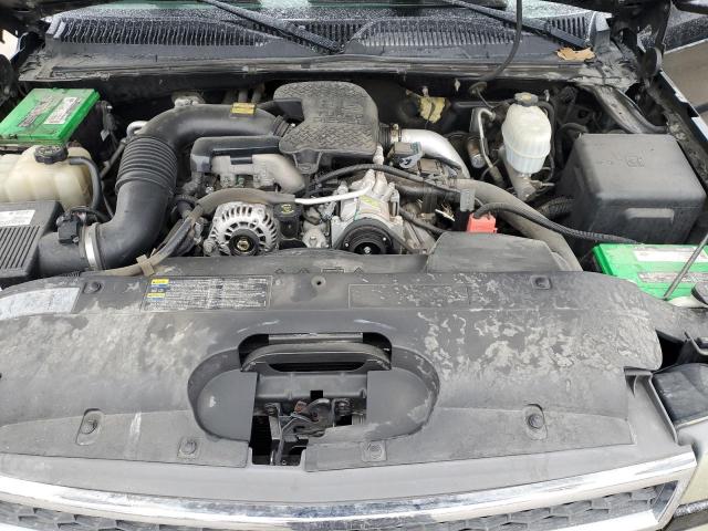 Photo 11 from auction – 2005 CHEVROLET SILVERADO with VIN 1GCHK332X5F800031
