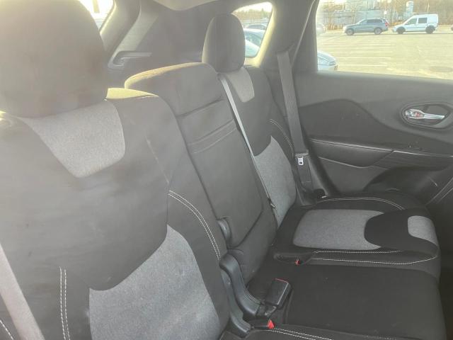 Photo 6 from auction – 2014 JEEP CHEROKEE L with VIN 1C4PJMCB1EW247046