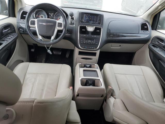 Photo 8 from auction – 2015 CHRYSLER TOWN & COU with VIN 2C4RC1BG2FR752926