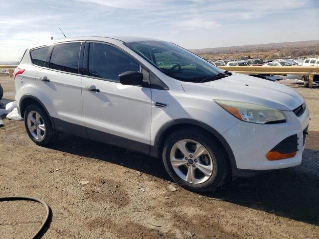 Photo 4 from auction – 2014 FORD ESCAPE S with VIN 1FMCU0F76EUE52696