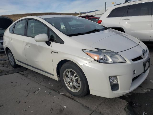 Photo 4 from auction – 2011 TOYOTA PRIUS-4 CY with VIN JTDKN3DU3B0285627