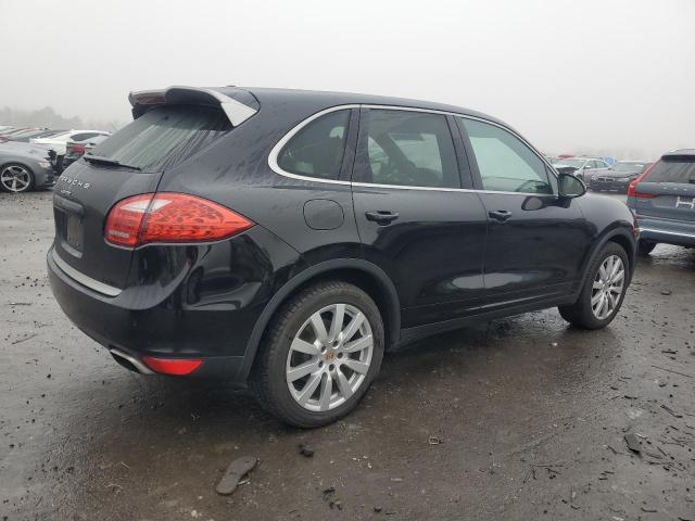 Photo 3 from auction – 2014 PORSCHE CAYENNE with VIN WP1AA2A21ELA94004