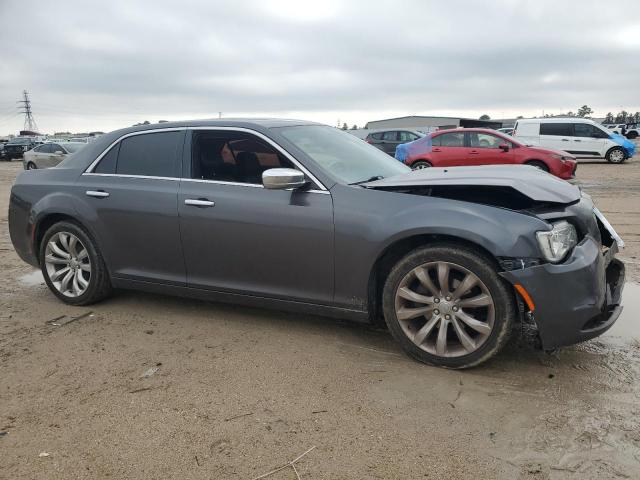 Photo 4 from auction – 2019 CHRYSLER 300 LIMITE with VIN 2C3CCAEG5KH585760