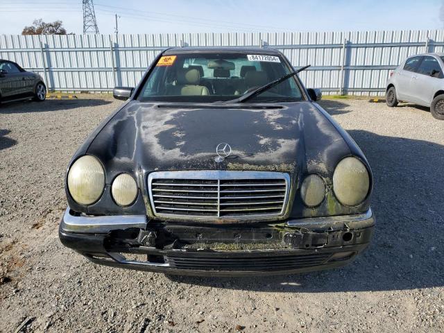 Photo 5 from auction – 1997 MERCEDES-BENZ E 320 with VIN WDBJF55F5VJ028552