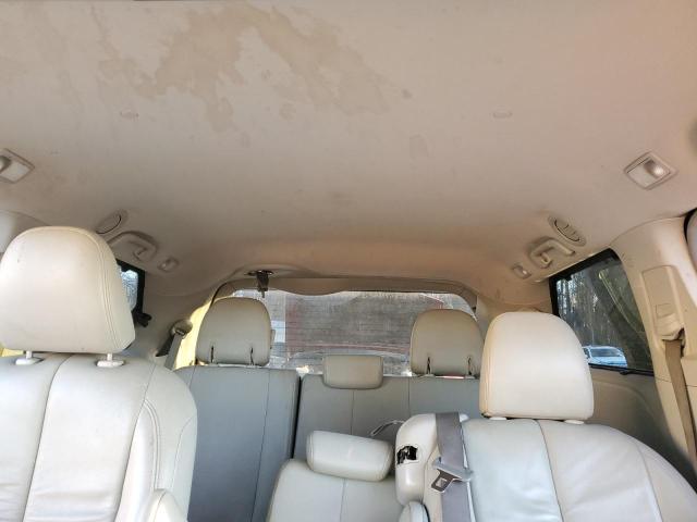 Photo 10 from auction – 2011 TOYOTA SIENNA XLE with VIN 5TDYK3DC2BS088035