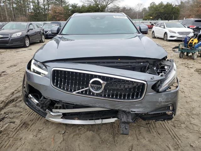 Photo 5 from auction – 2017 VOLVO V90 CROSS with VIN YV4A22NL4H1000714