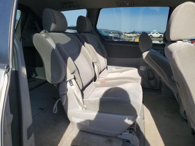 Photo 11 from auction – 2006 TOYOTA SIENNA LE with VIN 5TDBA23C76S061939