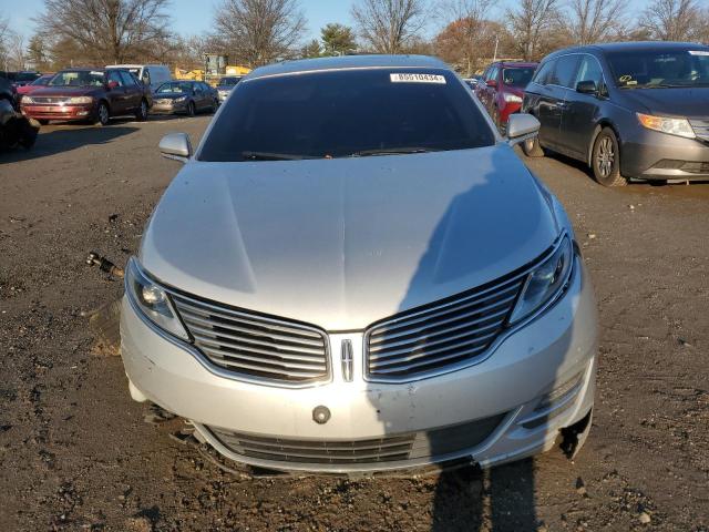 Photo 5 from auction – 2016 LINCOLN MKZ with VIN 3LN6L2GK7GR622606