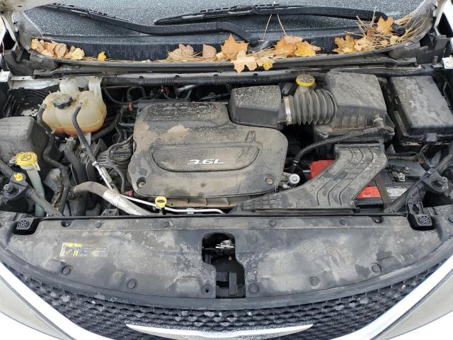 Photo 12 from auction – 2017 CHRYSLER PACIFICA T with VIN 2C4RC1DG0HR511785