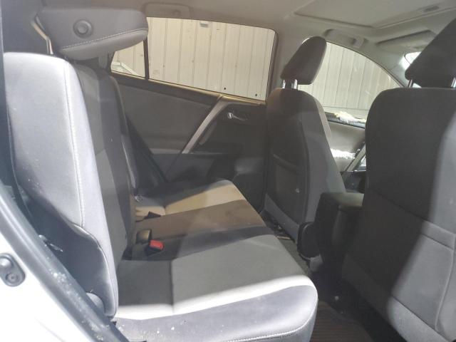 Photo 11 from auction – 2015 TOYOTA RAV4 XLE with VIN 2T3RFREV6FW332818
