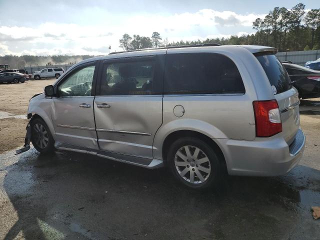 Photo 2 from auction – 2011 CHRYSLER TOWN & COU with VIN 2A4RR8DG3BR799021