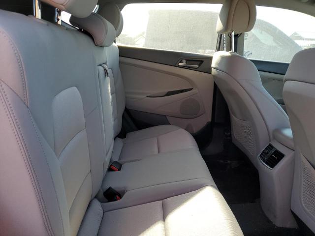 Photo 11 from auction – 2017 HYUNDAI TUCSON LIM with VIN KM8J3CA27HU574267
