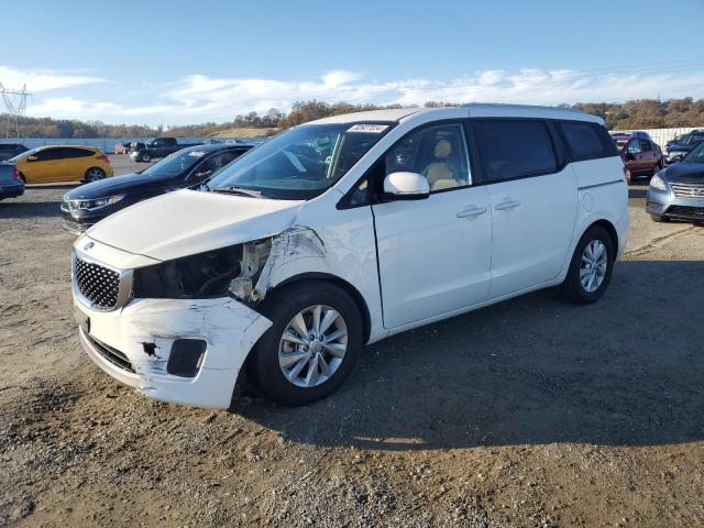 KIA SEDONA LX 2015 with VIN KNDMB5C11F6028036 - Photo from auction