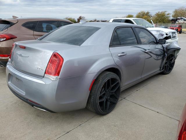 Photo 3 from auction – 2016 CHRYSLER 300 LIMITE with VIN 2C3CCAAG9GH260574