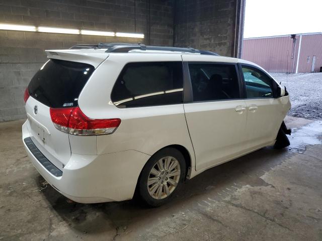Photo 3 from auction – 2013 TOYOTA SIENNA XLE with VIN 5TDDK3DC6DS065908
