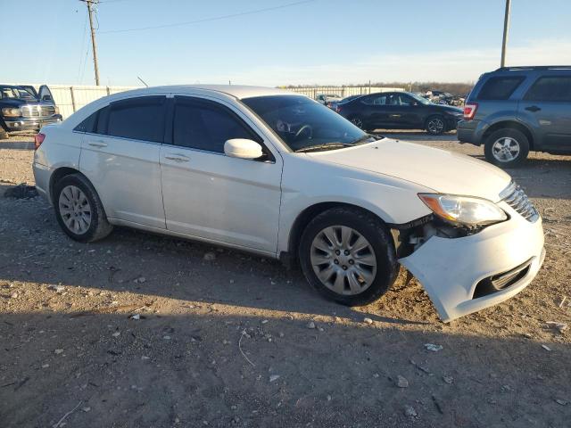 Photo 4 from auction – 2013 CHRYSLER 200 LX with VIN 1C3CCBAB6DN525769