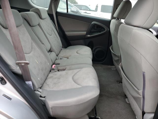 Photo 11 from auction – 2010 TOYOTA RAV4 with VIN JTMBF4DV4A5017778