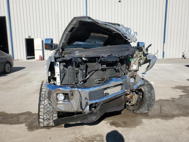 Photo 5 from auction – 2018 CHEVROLET SILVERADO with VIN 1GC1KWEY5JF288421