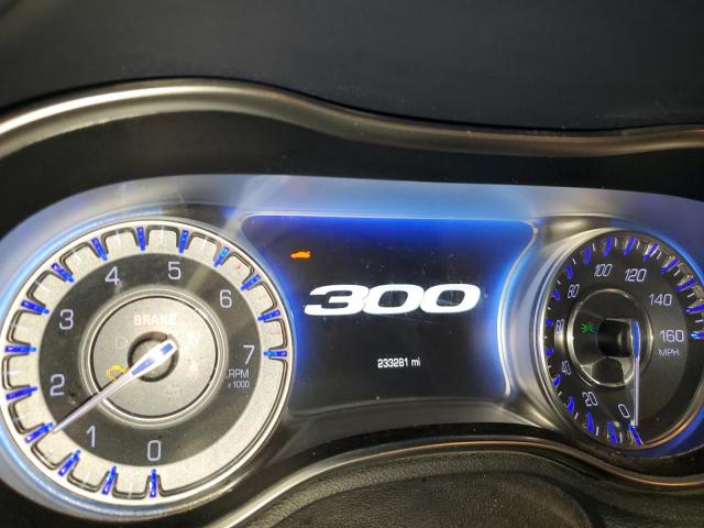 Photo 9 from auction – 2016 CHRYSLER 300C PLATI with VIN 2C3CCAPT4GH118945